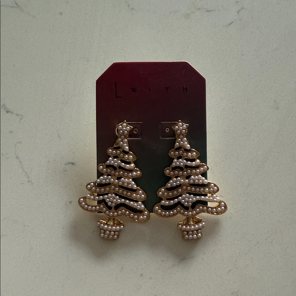 Leith Pearl Christmas Tree Earrings Gold Holiday Festive Statement Jewelry Gift - Picture 2 of 5